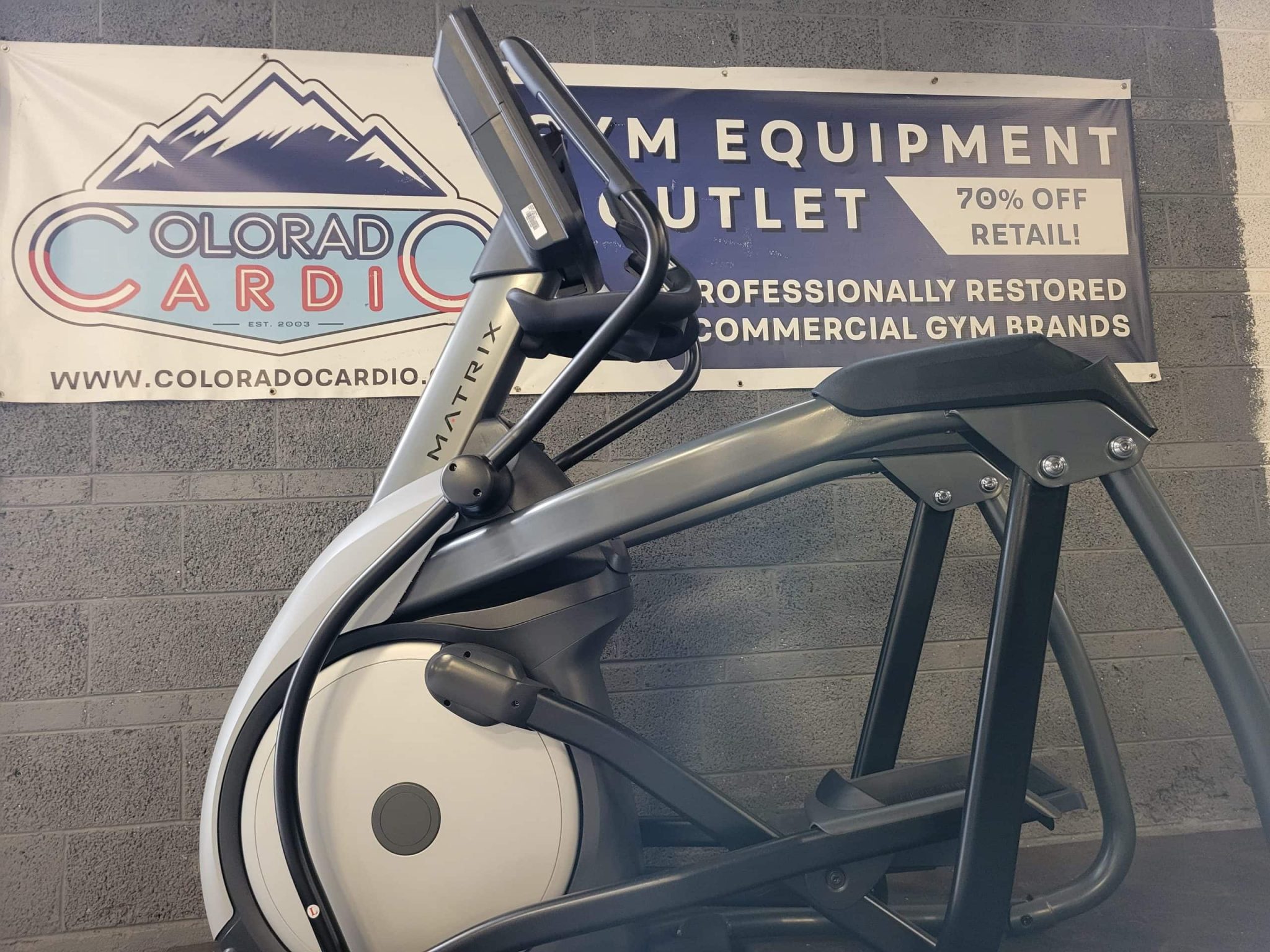 High-quality elliptical exercise machine at Colorado Cardio, a trusted fitness equipment outlet specializing in professionally restored commercial gym brands and offering significant retail discounts.