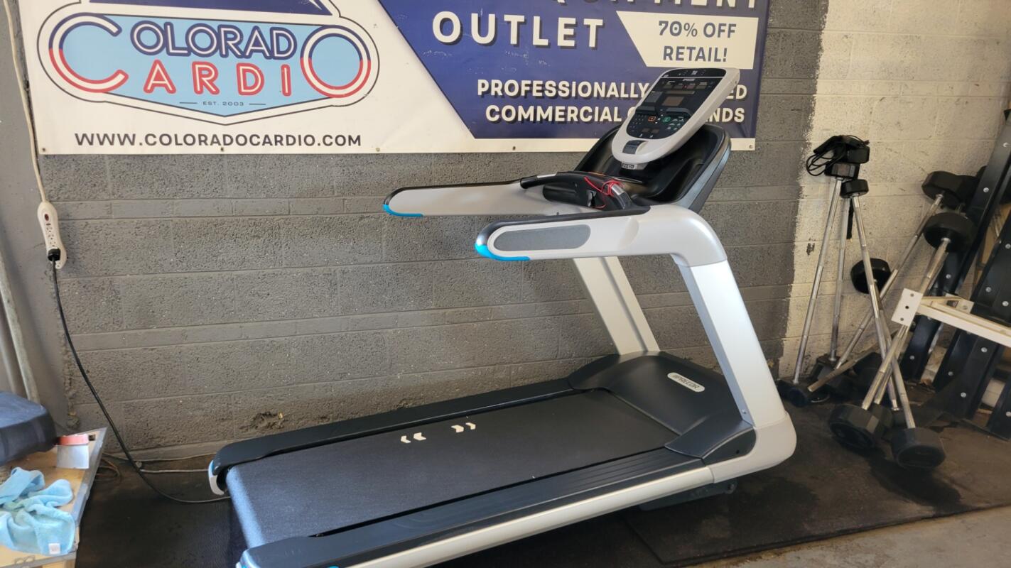 Precor TRM 835 V2 Treadmill with P30 Console - Image 4