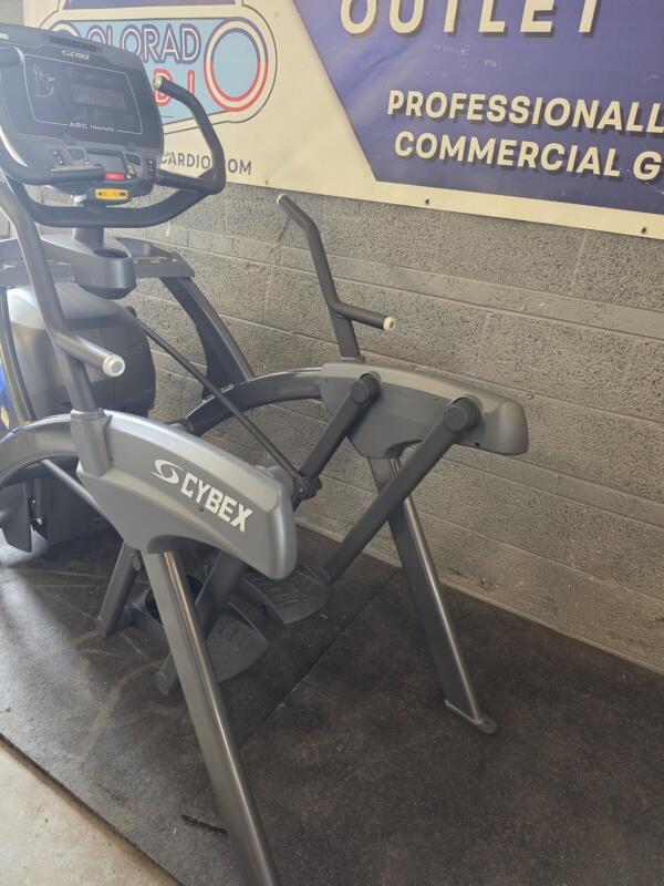 Cybex 771A Arc Trainer - Image 4