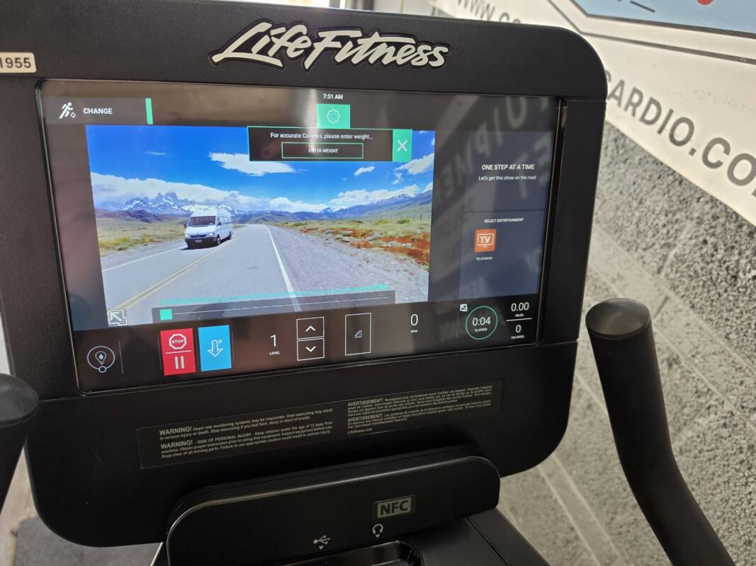 Life Fitness integrity Upright Bike W SE3 Console - Image 6