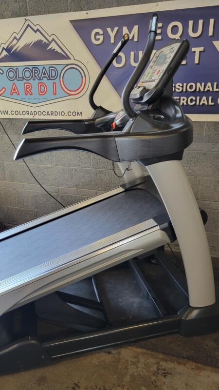 True Fitness Ti1000 Alpine Runner 30% Incline - Image 9