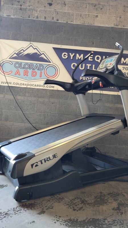 True Fitness Ti1000 Alpine Runner 30% Incline - Image 12