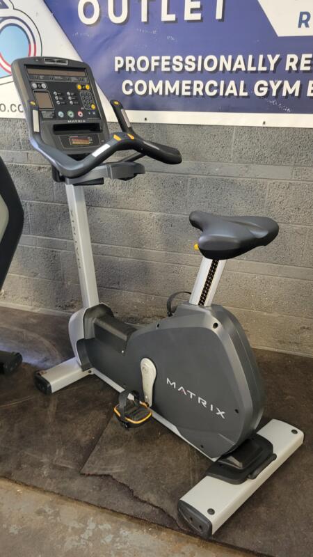 Matrix U5x Upright Bike (Newer Style)