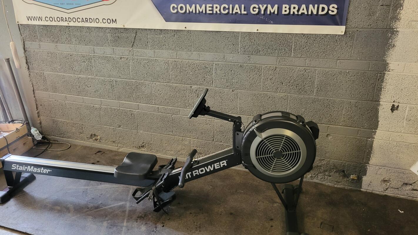 StairMaster HIIT ROWER