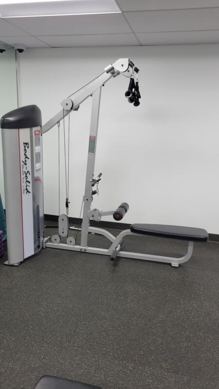 Bodysolid Pro Club line series II Lat Pulldown Low Row - Image 3